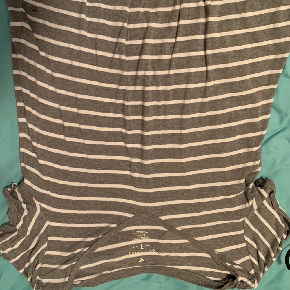 American Eagle soft and sexy T